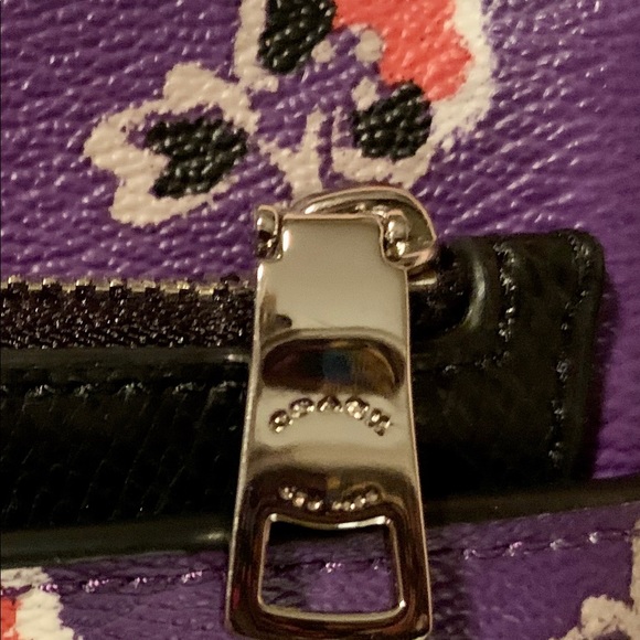 Purple Flowered Cute Crossbody Coach Bag - Picture 4 of 8